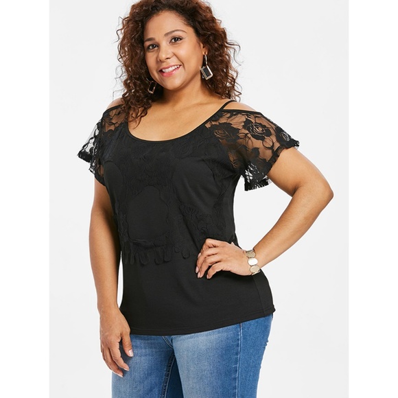 Lace Panel Open Shoulder Plus Size Tee - Black - Picture 4 of 8